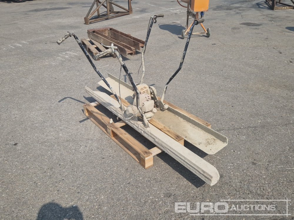 Power Trowel (2 of) - Travaux routiers: photos 3 Power Trowel (2 of) - Travaux routiers: photos 3