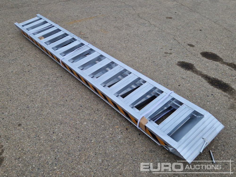 Unused 2025 Zvox SV-ALR300 - Matériel de chantier: photos 4 Unused 2025 Zvox SV-ALR300 - Matériel de chantier: photos 4