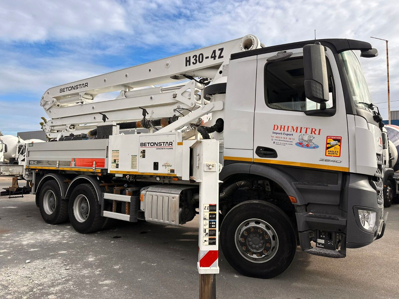 Mercedes-Benz Arocs 2640 - Camion pompe: photos 2 Mercedes-Benz Arocs 2640 - Camion pompe: photos 2