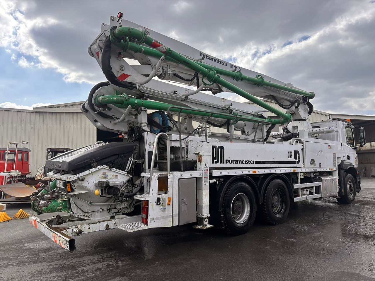 Pompe à béton PUTZ 31m avec cabine Mercedes-Benz Arocs 2636 DZ-389-XG Année 2016 - Camion pompe: photos 5 Pompe à béton PUTZ 31m avec cabine Mercedes-Benz Arocs 2636 DZ-389-XG Année 2016 - Camion pompe: photos 5