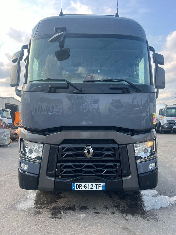 Tracteur Renault DR-612-TF - Tracteur routier: photos 1 Tracteur Renault DR-612-TF - Tracteur routier: photos 1