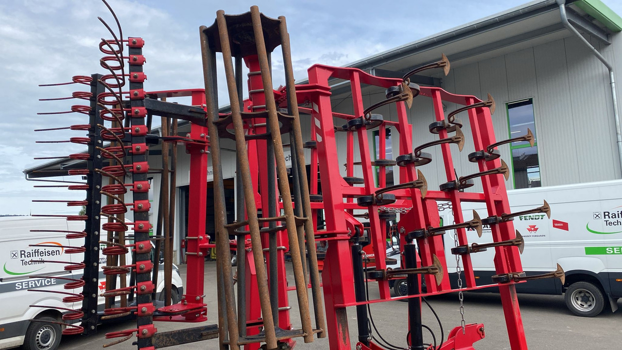 Agro Factory Cris 6 Grossfederzinkenegge - Herse: photos 5 Agro Factory Cris 6 Grossfederzinkenegge - Herse: photos 5