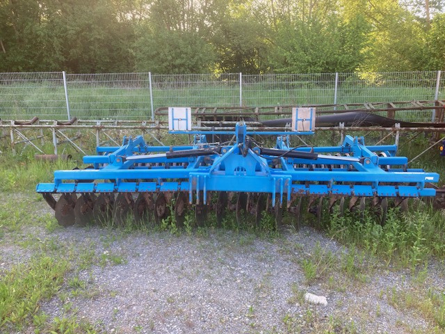 Agroland Kurzscheibenegge Heavy 4,50m - Cover crop: photos 4 Agroland Kurzscheibenegge Heavy 4,50m - Cover crop: photos 4