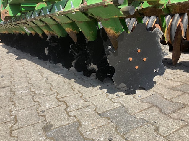 Amazone Catros 5000-2 - Cover crop: photos 2 Amazone Catros 5000-2 - Cover crop: photos 2