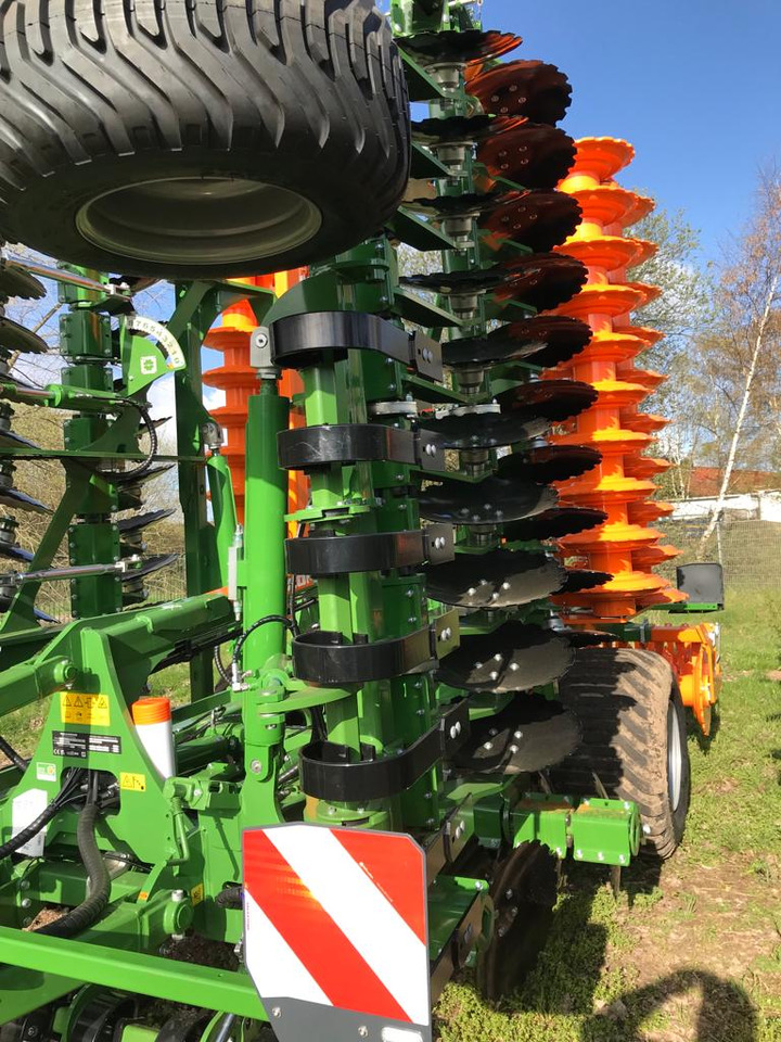 Amazone Catros 8003-2TX - Cover crop: photos 2 Amazone Catros 8003-2TX - Cover crop: photos 2