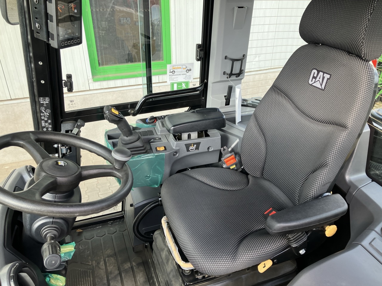 Caterpillar 908 HL - Chargeuse sur pneus: photos 4 Caterpillar 908 HL - Chargeuse sur pneus: photos 4