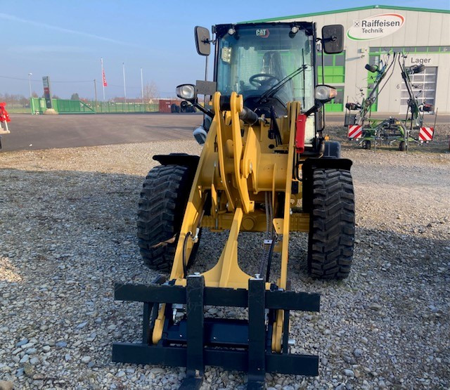 Caterpillar Radlader 908HL - Chargeuse sur pneus: photos 1 Caterpillar Radlader 908HL - Chargeuse sur pneus: photos 1