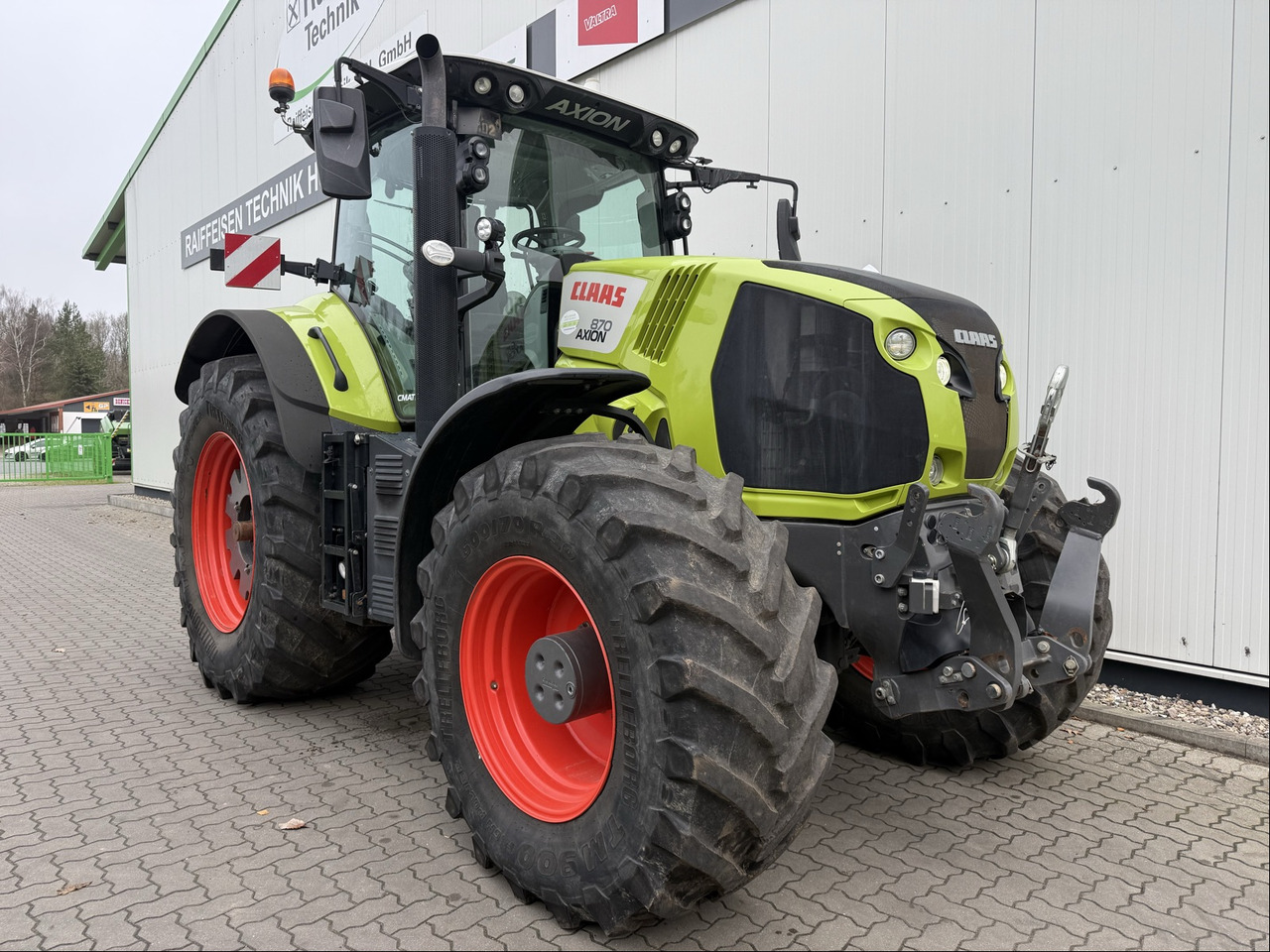 Claas Axion 870 C-Matic - Tracteur agricole: photos 1 Claas Axion 870 C-Matic - Tracteur agricole: photos 1