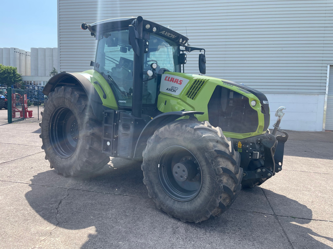 Tracteur agricole Claas Axion 870 CMATIC: photos 7