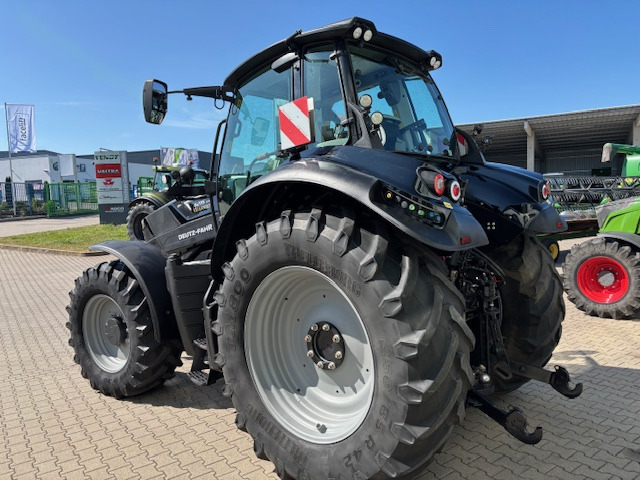 Deutz-Fahr Agrotron 6215 TTV Warrior -RT - Tracteur agricole: photos 5 Deutz-Fahr Agrotron 6215 TTV Warrior -RT - Tracteur agricole: photos 5