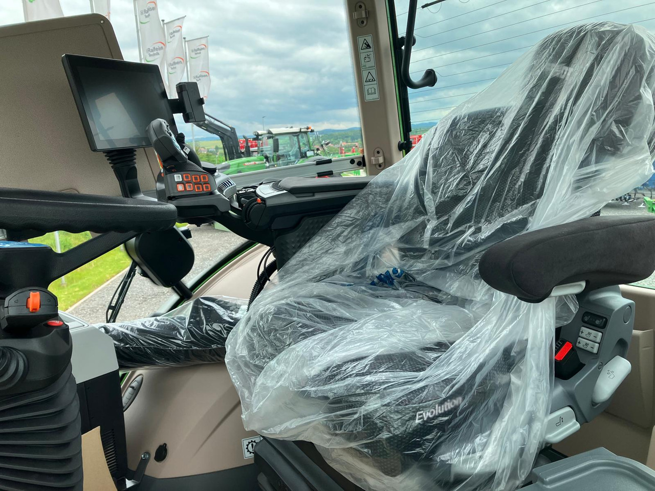 Fendt 1050 Vario Gen3 Profi Setting - Tracteur agricole: photos 3 Fendt 1050 Vario Gen3 Profi Setting - Tracteur agricole: photos 3