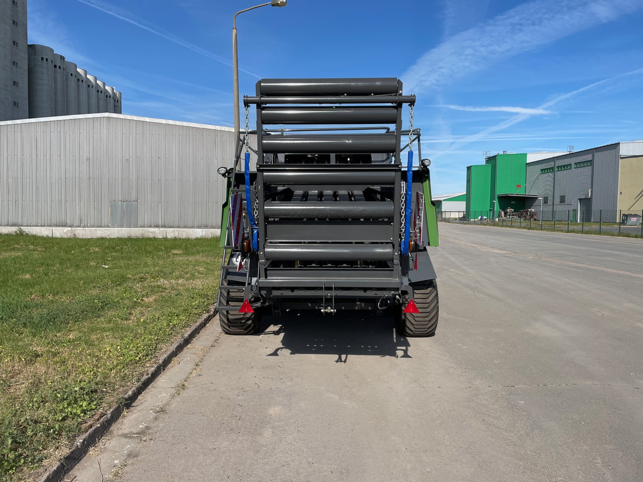 Fendt 1290 XD Cutter Quaderballenpre - Presse à balles cubiques: photos 2 Fendt 1290 XD Cutter Quaderballenpre - Presse à balles cubiques: photos 2