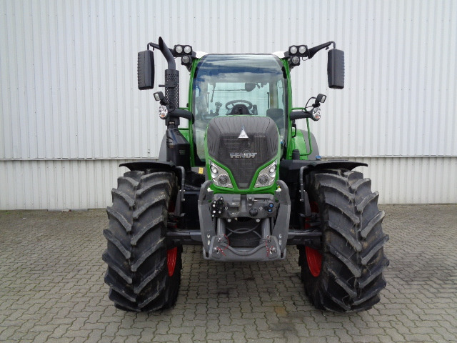 Tracteur agricole Fendt 516 Vario S4 ProfiPlus: photos 17