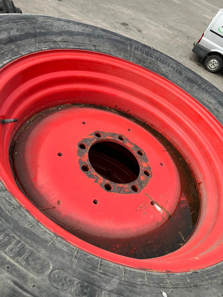 Fendt 650/60-34 Trelleborg - Pneus et jantes: photos 2 Fendt 650/60-34 Trelleborg - Pneus et jantes: photos 2