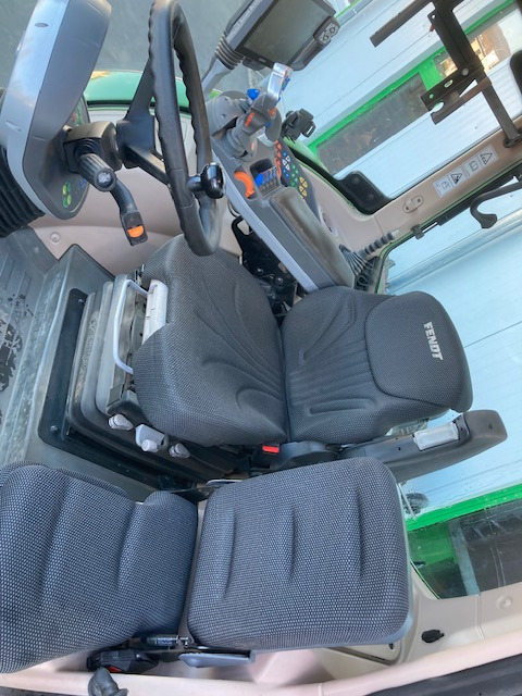 Fendt 718 Vario S4 Profi - Tracteur agricole: photos 5 Fendt 718 Vario S4 Profi - Tracteur agricole: photos 5