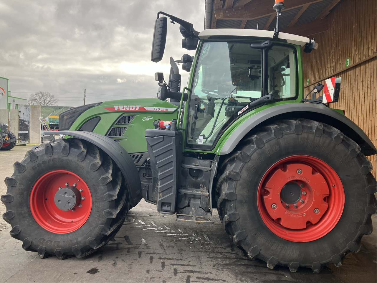 Fendt 720 Vario Gen6 Profi Setting2 - Tracteur agricole: photos 2 Fendt 720 Vario Gen6 Profi Setting2 - Tracteur agricole: photos 2