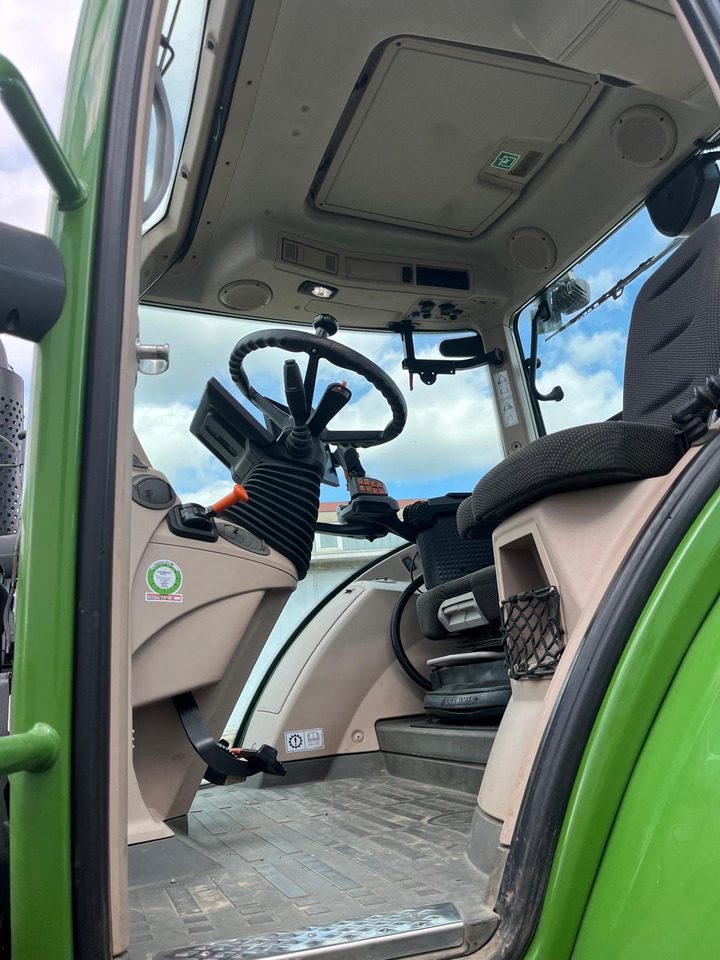 Fendt 724 Vario Gen6 ProfiPlus - Tracteur agricole: photos 5 Fendt 724 Vario Gen6 ProfiPlus - Tracteur agricole: photos 5