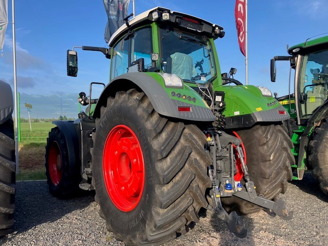 Fendt 942 Vario Gen7 Power Setting2 - Tracteur agricole: photos 2 Fendt 942 Vario Gen7 Power Setting2 - Tracteur agricole: photos 2