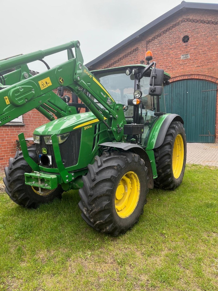 John Deere 5100 M - Tracteur agricole: photos 1 John Deere 5100 M - Tracteur agricole: photos 1