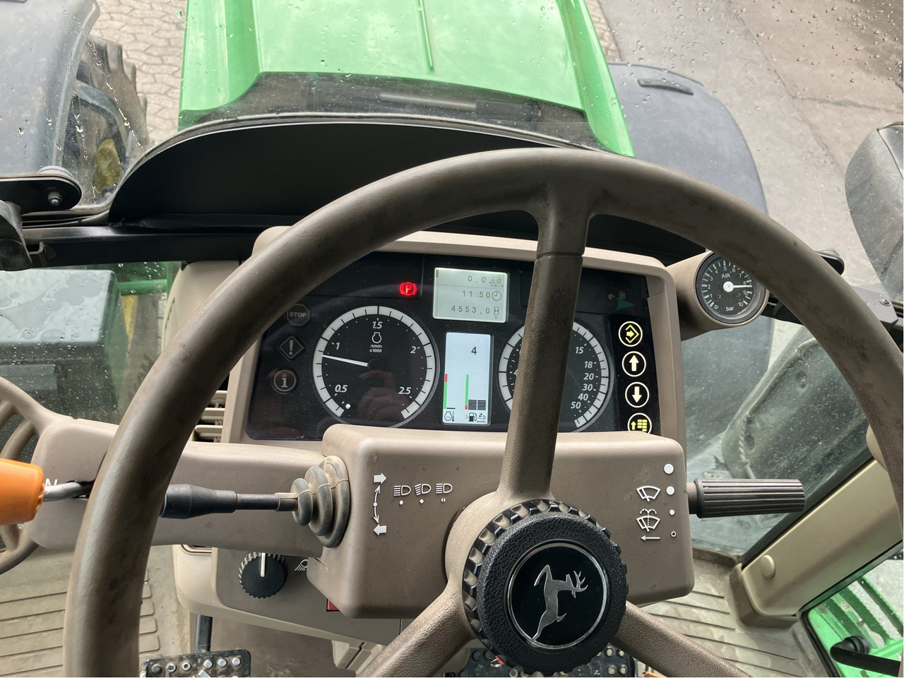 John Deere 6135 M - Tracteur agricole: photos 2 John Deere 6135 M - Tracteur agricole: photos 2