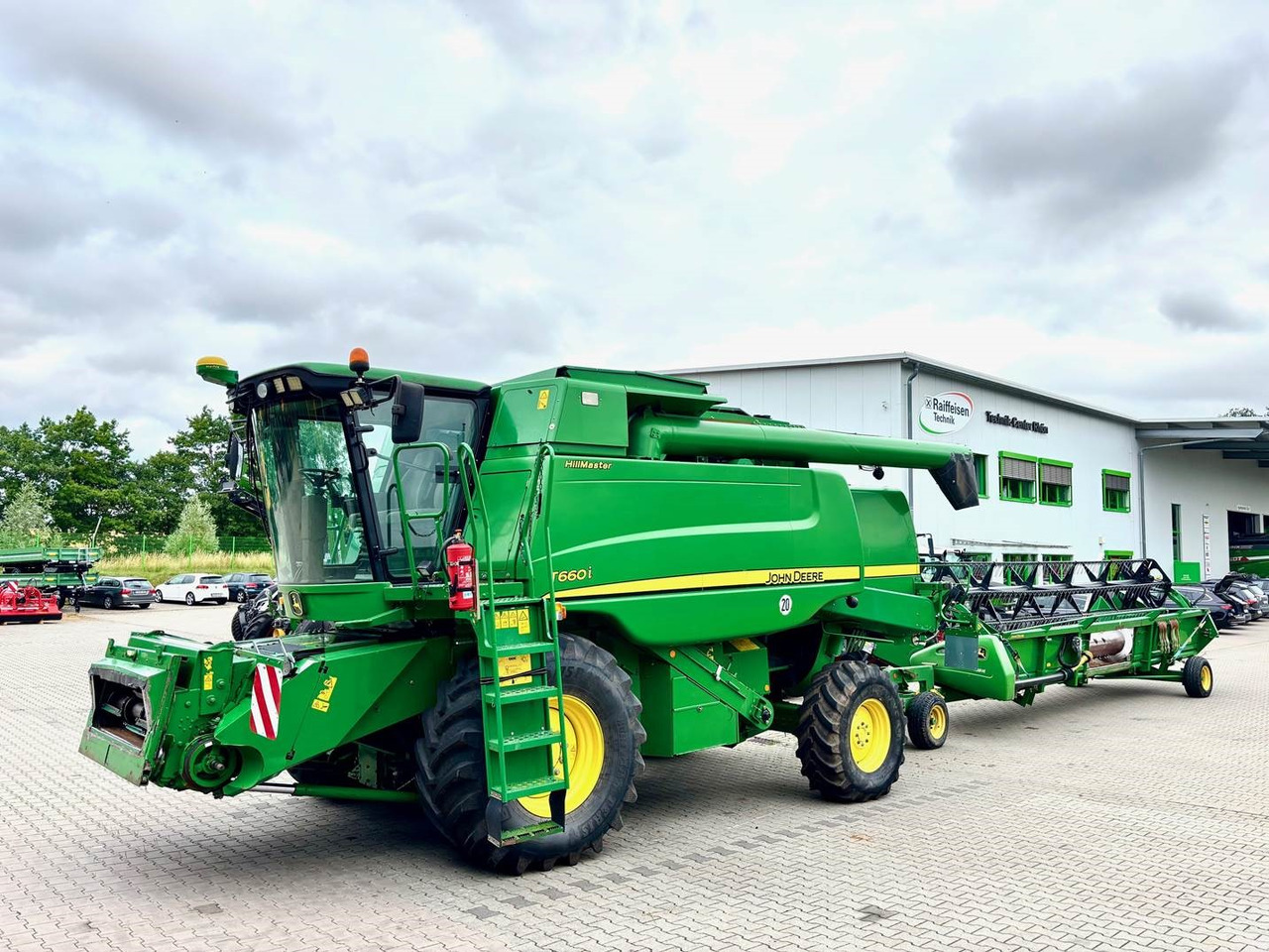John Deere T660 i Hillmaster - Moissonneuse-batteuse: photos 1 John Deere T660 i Hillmaster - Moissonneuse-batteuse: photos 1