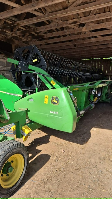 John Deere T660 i Hillmaster - Moissonneuse-batteuse: photos 5 John Deere T660 i Hillmaster - Moissonneuse-batteuse: photos 5