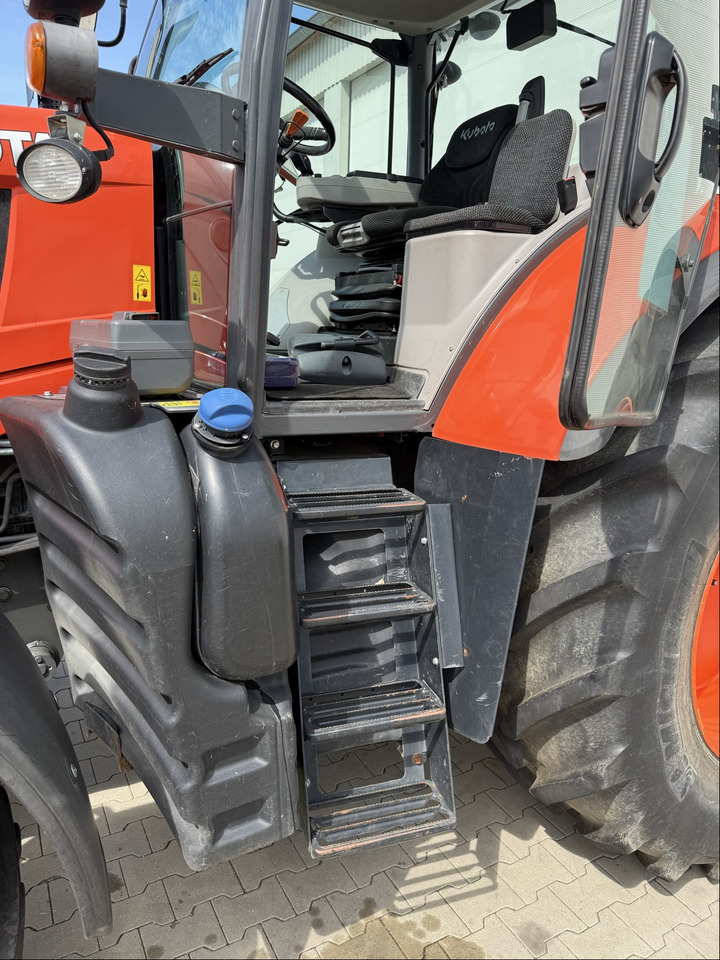 Kubota M 7151 KVT - Tracteur agricole: photos 2 Kubota M 7151 KVT - Tracteur agricole: photos 2