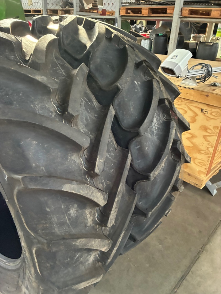 Mitas 540/65R38 AC65 440/65R28 AC65 - Pneus et jantes: photos 2 Mitas 540/65R38 AC65 440/65R28 AC65 - Pneus et jantes: photos 2