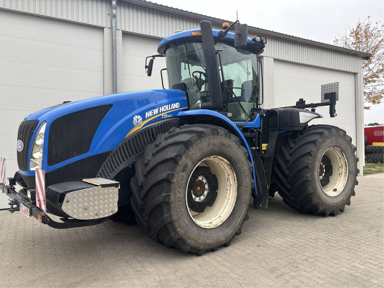 New Holland T9.560 - Tracteur agricole: photos 1 New Holland T9.560 - Tracteur agricole: photos 1