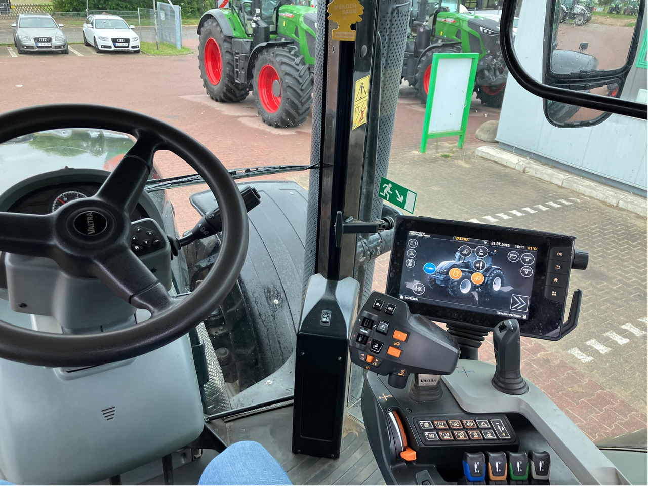 Valtra S 394 - Tracteur agricole: photos 3 Valtra S 394 - Tracteur agricole: photos 3