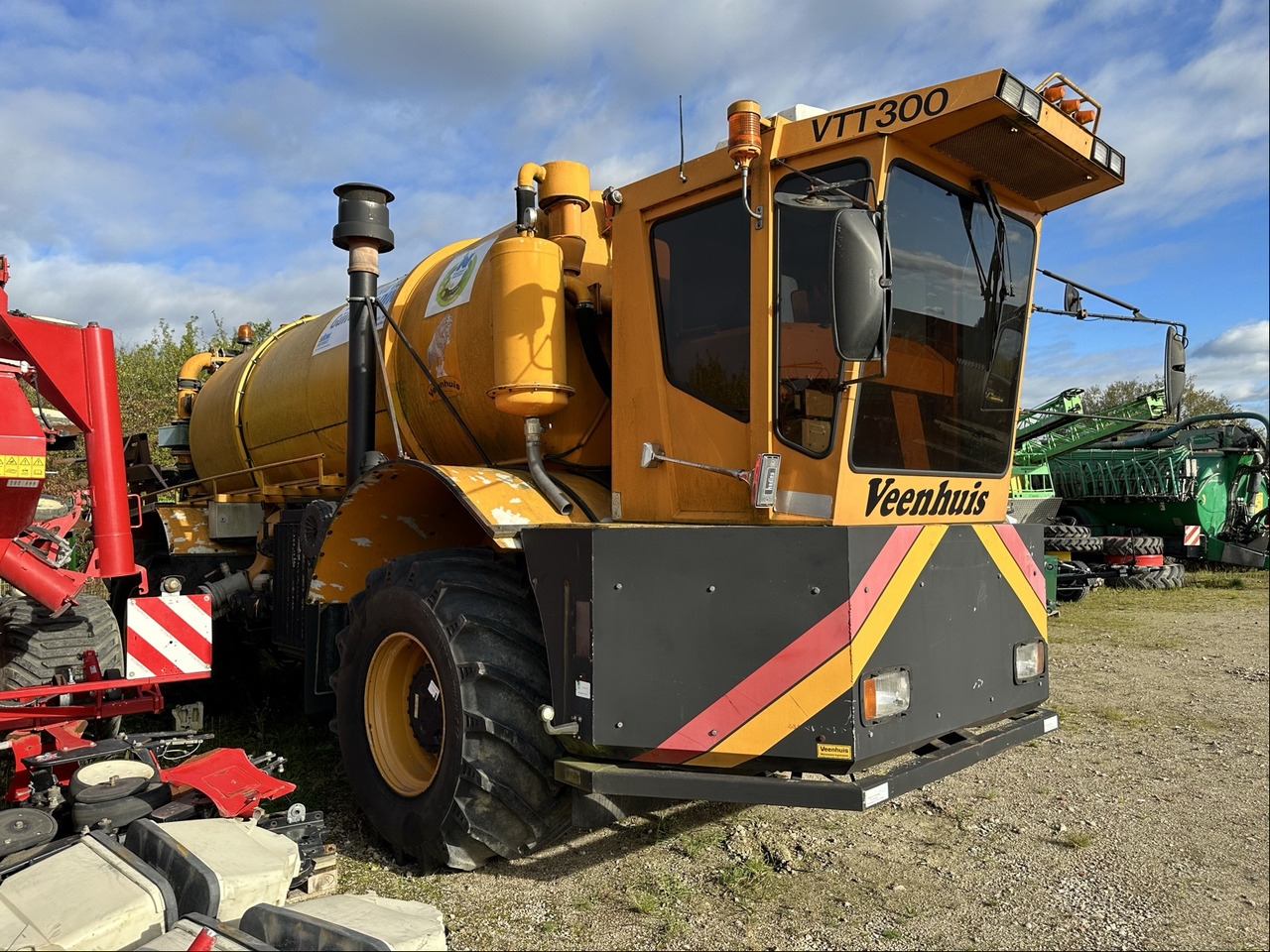 Veenhuis Güllewagen VT300 - Distributeur d'engrais: photos 1 Veenhuis Güllewagen VT300 - Distributeur d'engrais: photos 1