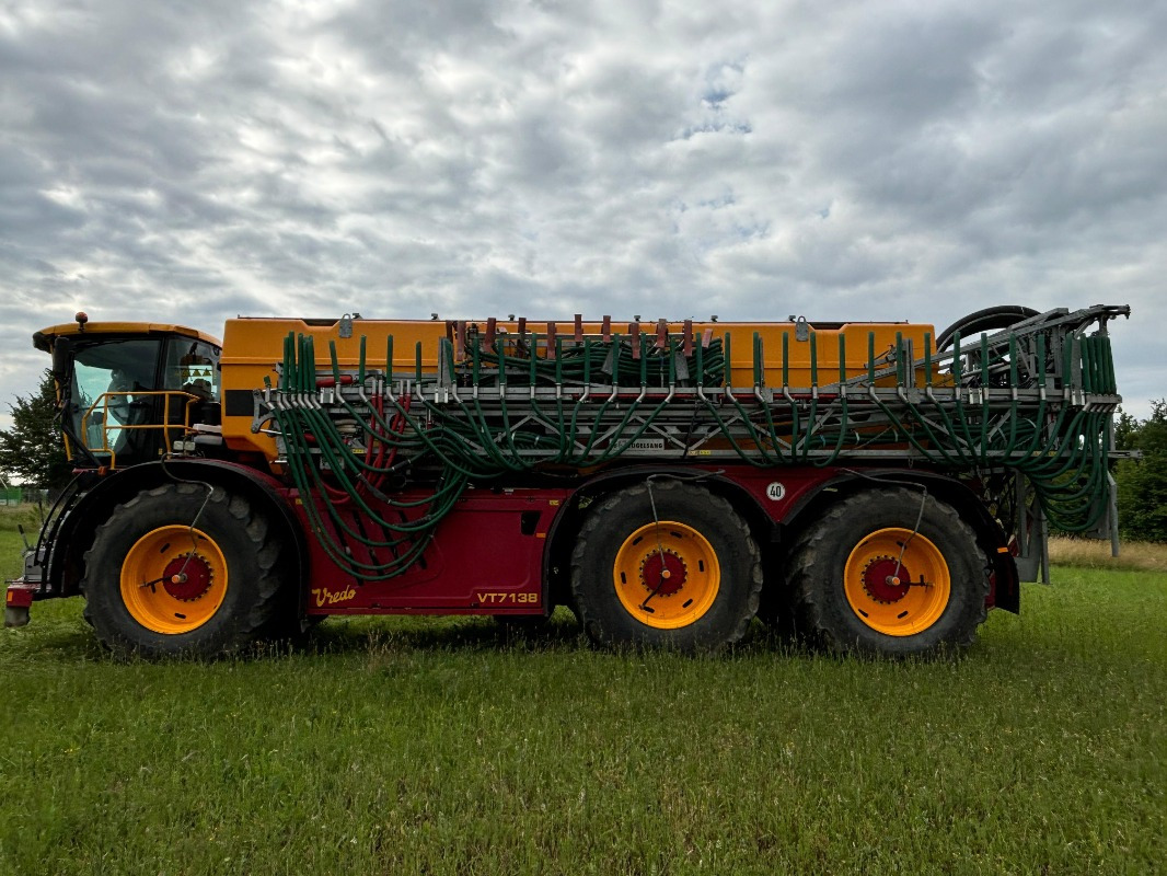 Vredo VT 7138 SWINGMAX36 Gestänge - Distributeur d'engrais: photos 3 Vredo VT 7138 SWINGMAX36 Gestänge - Distributeur d'engrais: photos 3