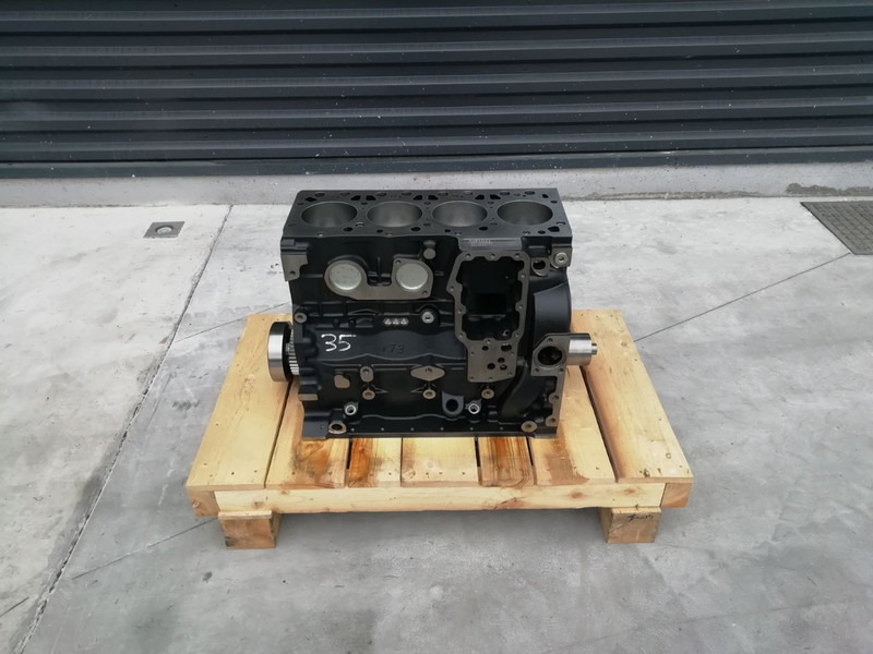 Iveco F4BE0454B - Bloc-cylindres pour Camion: photos 5 Iveco F4BE0454B - Bloc-cylindres pour Camion: photos 5