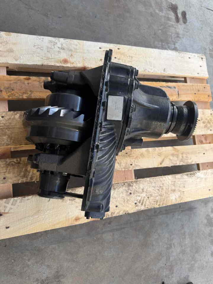 MAN DIFF HP-1352 - 6.824 // 81.35010-6195 - Différentiel pour Camion: photos 3 MAN DIFF HP-1352 - 6.824 // 81.35010-6195 - Différentiel pour Camion: photos 3