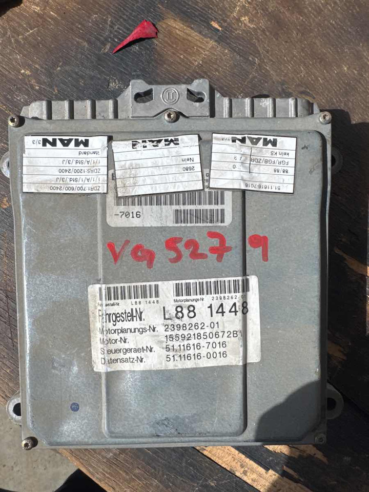 MAN ECU 51.11616-7016 - Système électrique pour Camion: photos 1 MAN ECU 51.11616-7016 - Système électrique pour Camion: photos 1