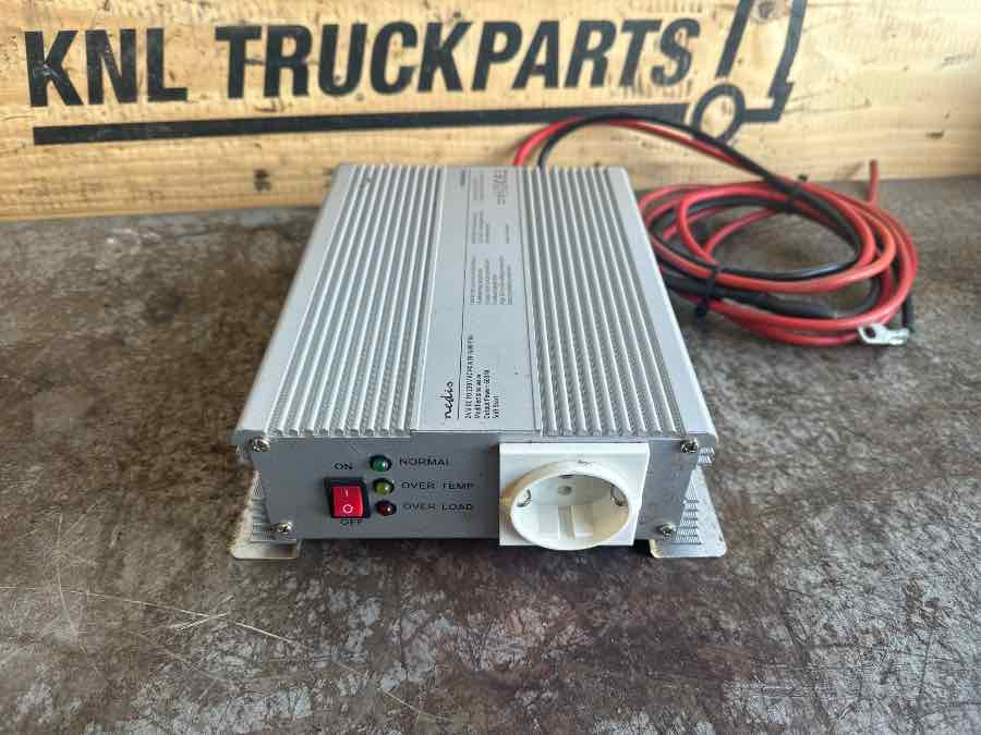 NEDIS PIMS600W24 24V DC TO 230 V - Système électrique pour Camion: photos 2 NEDIS PIMS600W24 24V DC TO 230 V - Système électrique pour Camion: photos 2