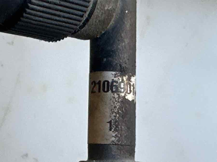 SCANIA A/C PIPE 2106901 + 1777165 - Tuyau d'admission d'air pour Camion: photos 2 SCANIA A/C PIPE 2106901 + 1777165 - Tuyau d'admission d'air pour Camion: photos 2