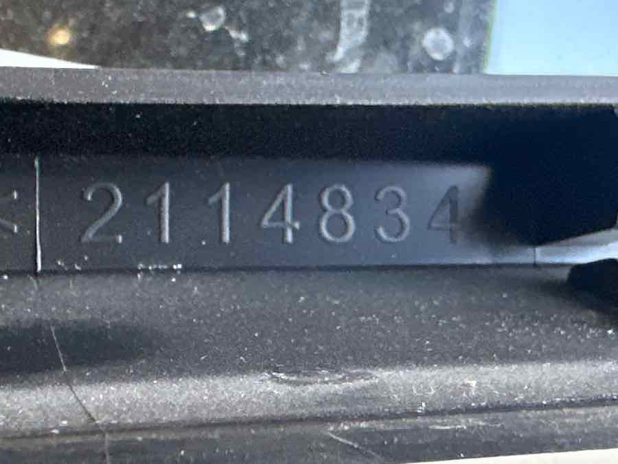 SCANIA DOOR PANEL 2114834 - Cabine et intérieur pour Camion: photos 2 SCANIA DOOR PANEL 2114834 - Cabine et intérieur pour Camion: photos 2