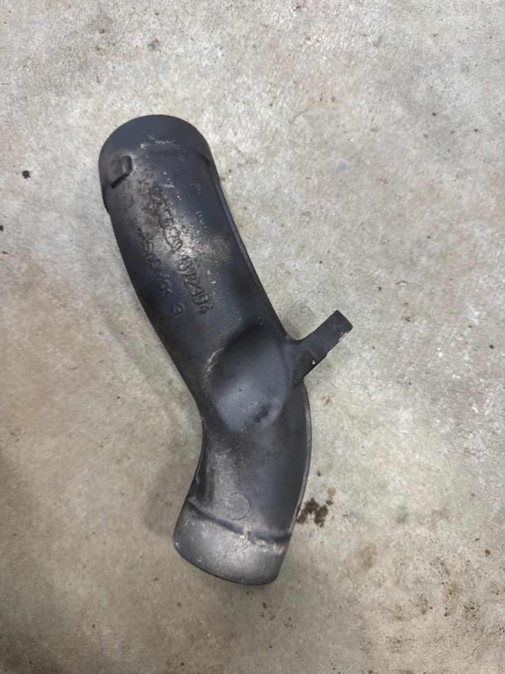 SCANIA FLANGE PIPE 1872394 - Tuyau d'admission d'air: photos 1 SCANIA FLANGE PIPE 1872394 - Tuyau d'admission d'air: photos 1