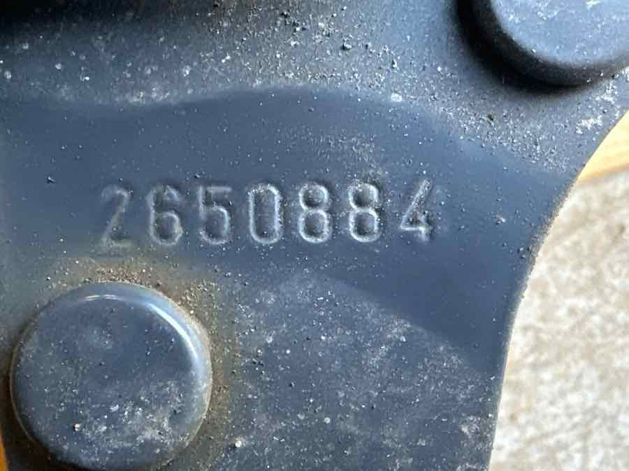 SCANIA LEFT SIDE HINGE 2650884 - Frame/ Châssis pour Camion: photos 3 SCANIA LEFT SIDE HINGE 2650884 - Frame/ Châssis pour Camion: photos 3