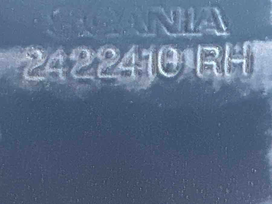 SCANIA STEP PLATE RH 2422410 2422412 2533168 - Cabine et intérieur pour Camion: photos 2 SCANIA STEP PLATE RH 2422410 2422412 2533168 - Cabine et intérieur pour Camion: photos 2