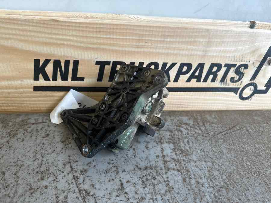 VOLVO ENGINE BRAKE VALVE 20837594 - Valve de frein pour Camion: photos 2 VOLVO ENGINE BRAKE VALVE 20837594 - Valve de frein pour Camion: photos 2
