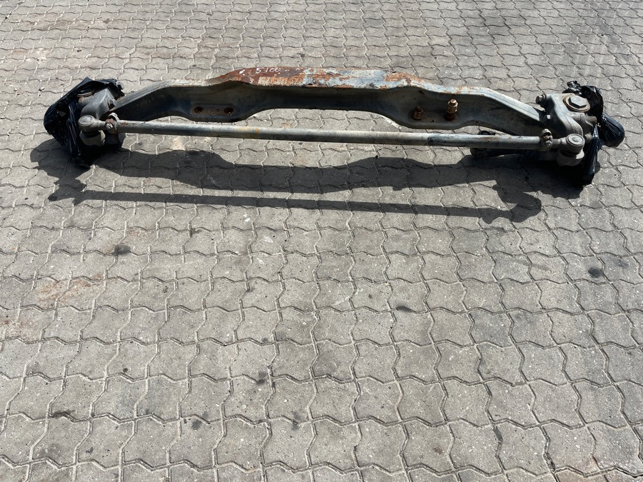 VOLVO FRONT AXLE 22115303 - Essieu et pièces pour Camion: photos 2 VOLVO FRONT AXLE 22115303 - Essieu et pièces pour Camion: photos 2