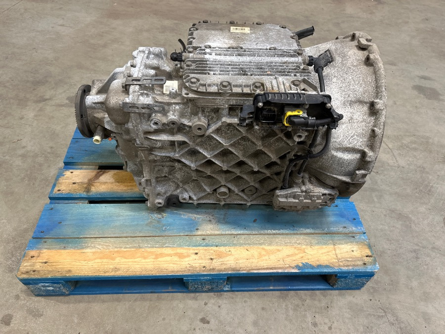 VOLVO GEARBOX AT2612F // 60150785 - Boîte de vitesse pour Camion: photos 2 VOLVO GEARBOX AT2612F // 60150785 - Boîte de vitesse pour Camion: photos 2