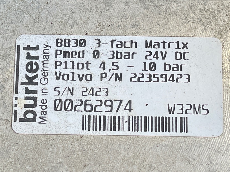 VOLVO HEATING VALVE 22359423 - Valve de frein pour Camion: photos 5 VOLVO HEATING VALVE 22359423 - Valve de frein pour Camion: photos 5