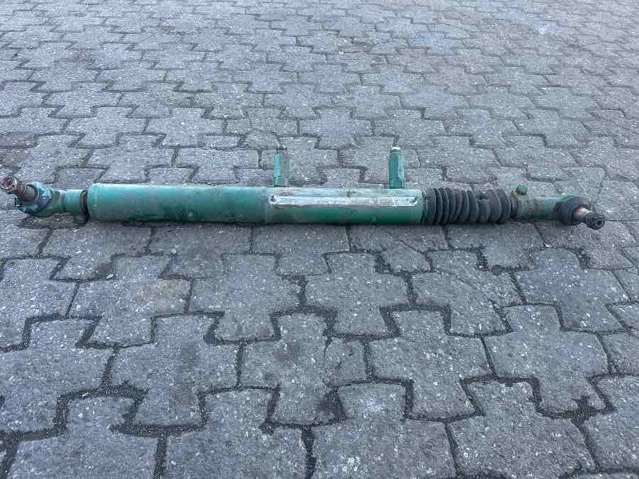 VOLVO STEERING CYLINDER 22353923 - Commande de gouvernail pour Camion: photos 1 VOLVO STEERING CYLINDER 22353923 - Commande de gouvernail pour Camion: photos 1