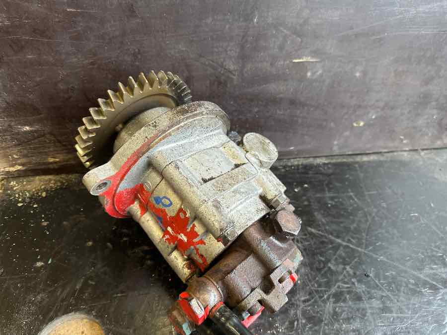 VOLVO STEERING PUMP 20902696 - Commande de gouvernail pour Camion: photos 2 VOLVO STEERING PUMP 20902696 - Commande de gouvernail pour Camion: photos 2