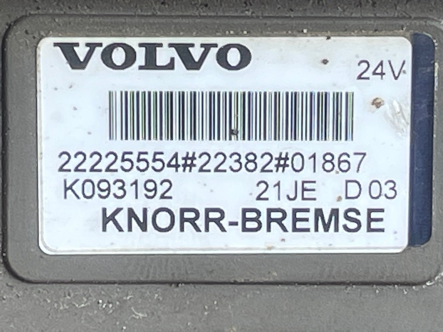 VOLVO VALVE 22225554 - Valve de frein pour Camion: photos 3 VOLVO VALVE 22225554 - Valve de frein pour Camion: photos 3