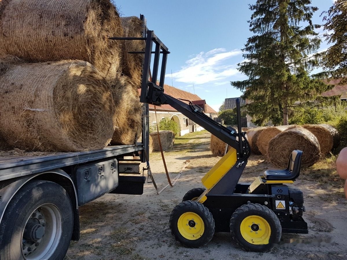 Tur Poland Mini Loader TUR N 520 Mini Hoflader Kompaktlader Briggs&Stratton - Mini chargeuse: photos 3 Tur Poland Mini Loader TUR N 520 Mini Hoflader Kompaktlader Briggs&Stratton - Mini chargeuse: photos 3