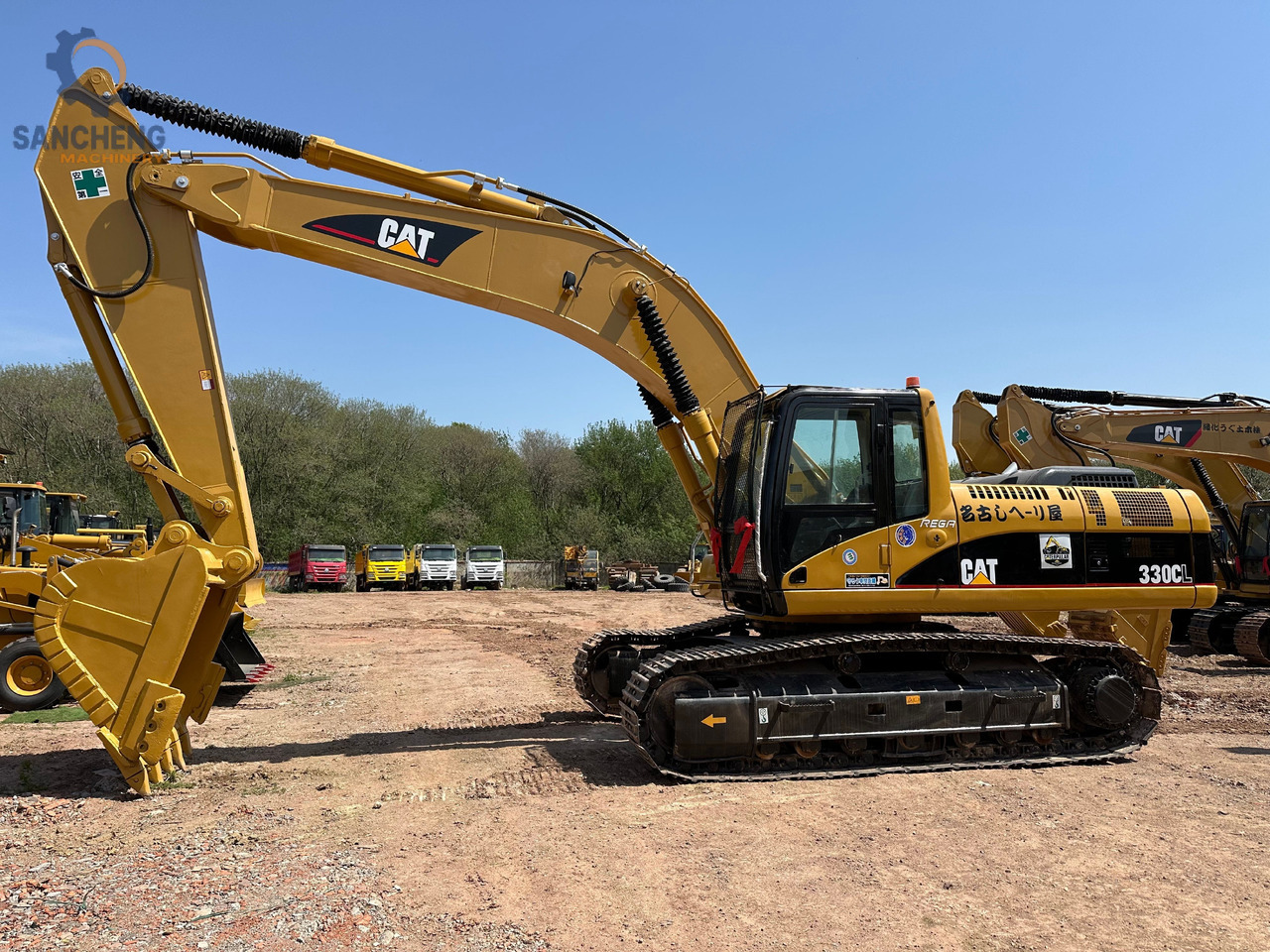 CAT 330CL - Pelle de démolition: photos 1 CAT 330CL - Pelle de démolition: photos 1